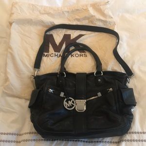 Beautiful leather Michael / Michael Kors bag